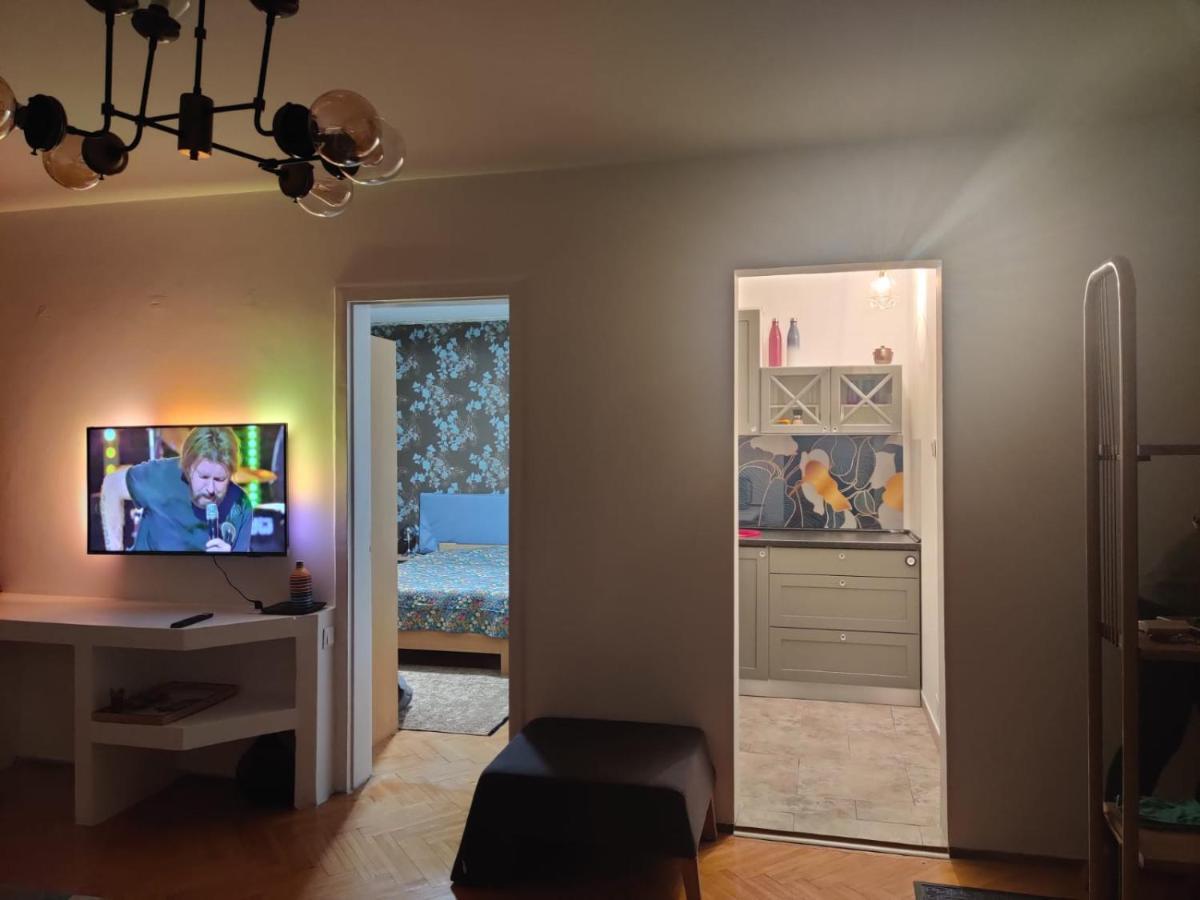 Apartamento The Dome, Sala Palatului, Walking Distance To The Old Town Bucarest Exterior foto